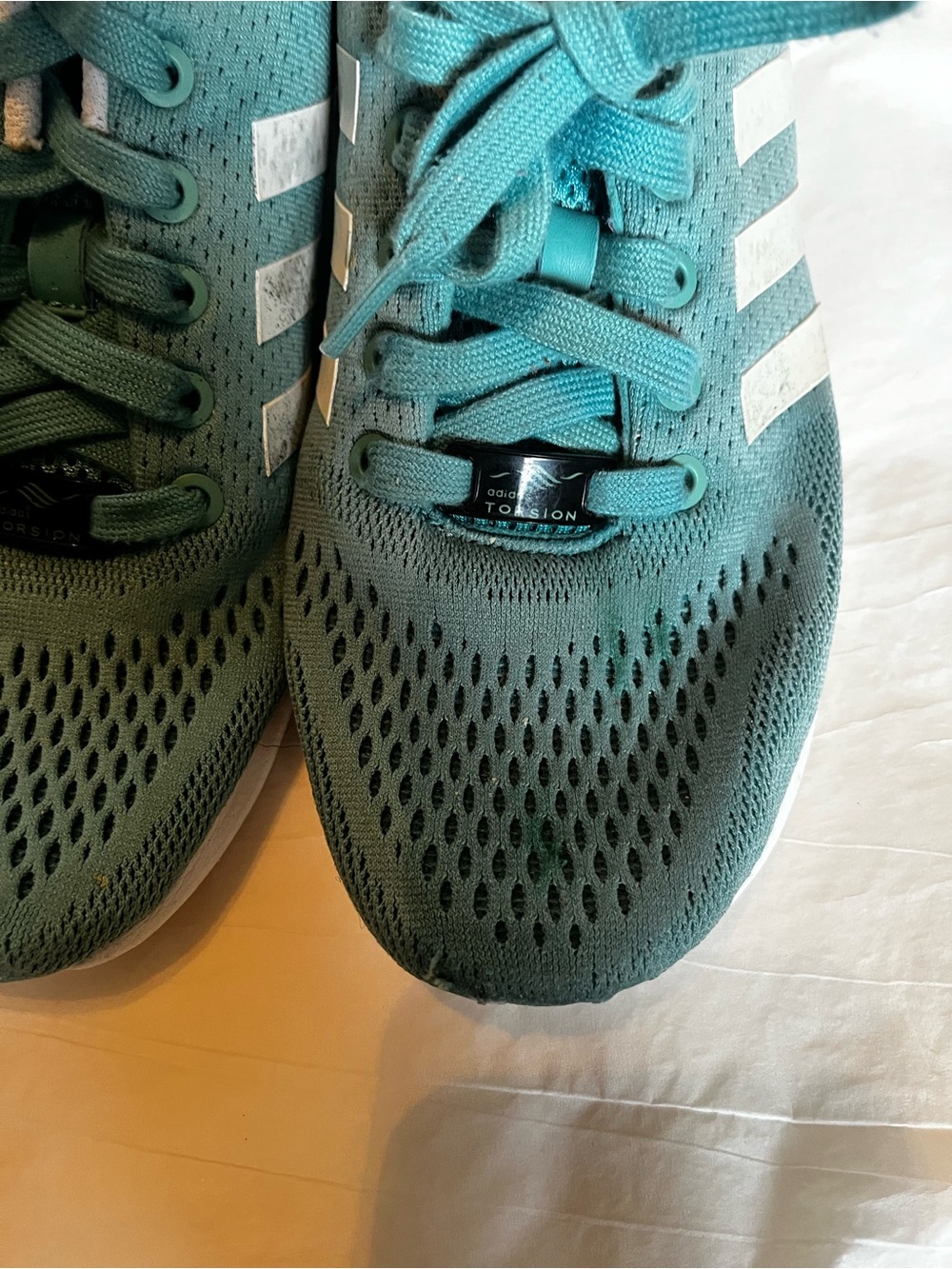 ADIDAS SNEAKERS~AQUA BLUE WHITE RUNNING SHOES ~SIZE 7.5 - Picture 10 of 11